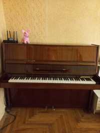 Продам фортепіано Україна