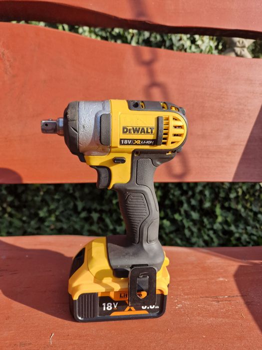 Dewalt DCF880 klucz udarowy 1/2 cala