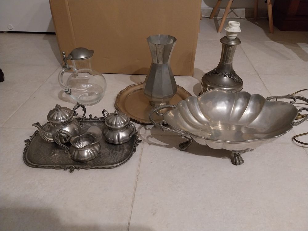 Lote de peças em estanho