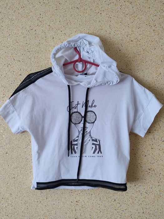 Футболка з капюшоном