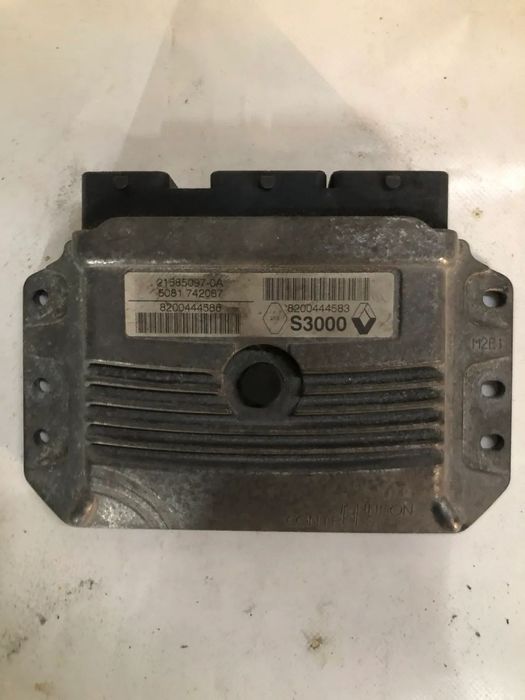 KOMPUTER STEROWNIK SILNIKA RENAULT LAGUNA II 2.0 16V 8200444586 8200444583 F-VAT