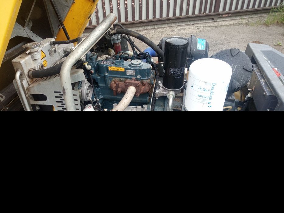 Kompresor śrubowy Atlas Copco Xas48,sprowadzony 2018r 244h, rej.Pl