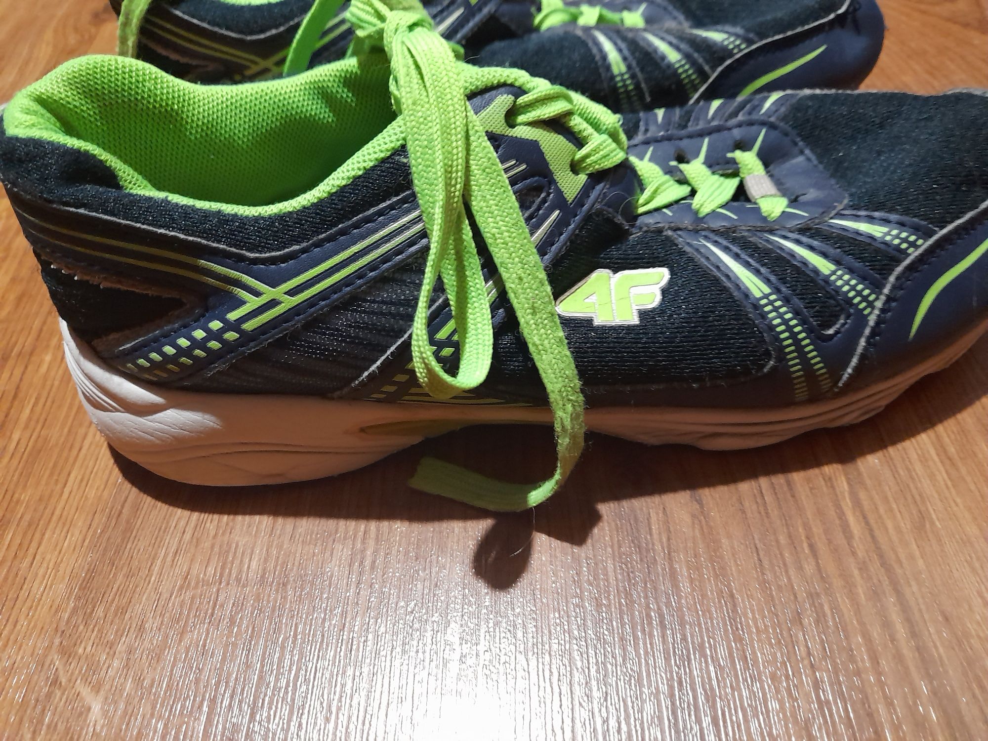 Buty sportowe 4f