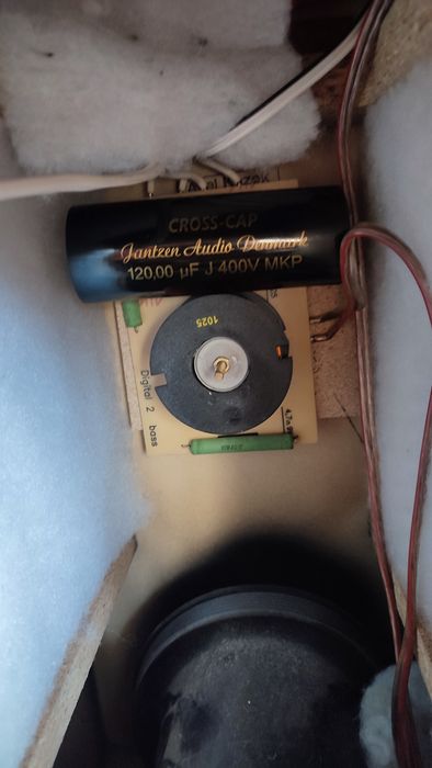 Canton digital 2.1 hi end referencyjne + mikrofon dsp i 2 kontrolery.