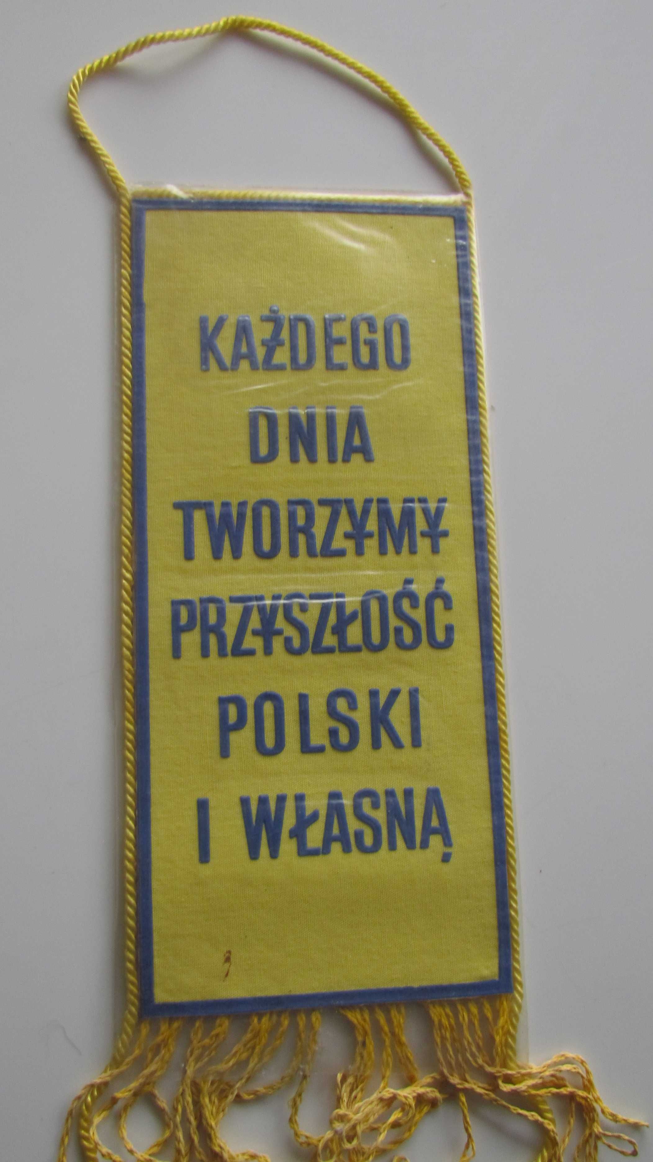 Proporczyk ZHP Kalisz Związek Harcerstwa Polskiego Komenda Chorągwi