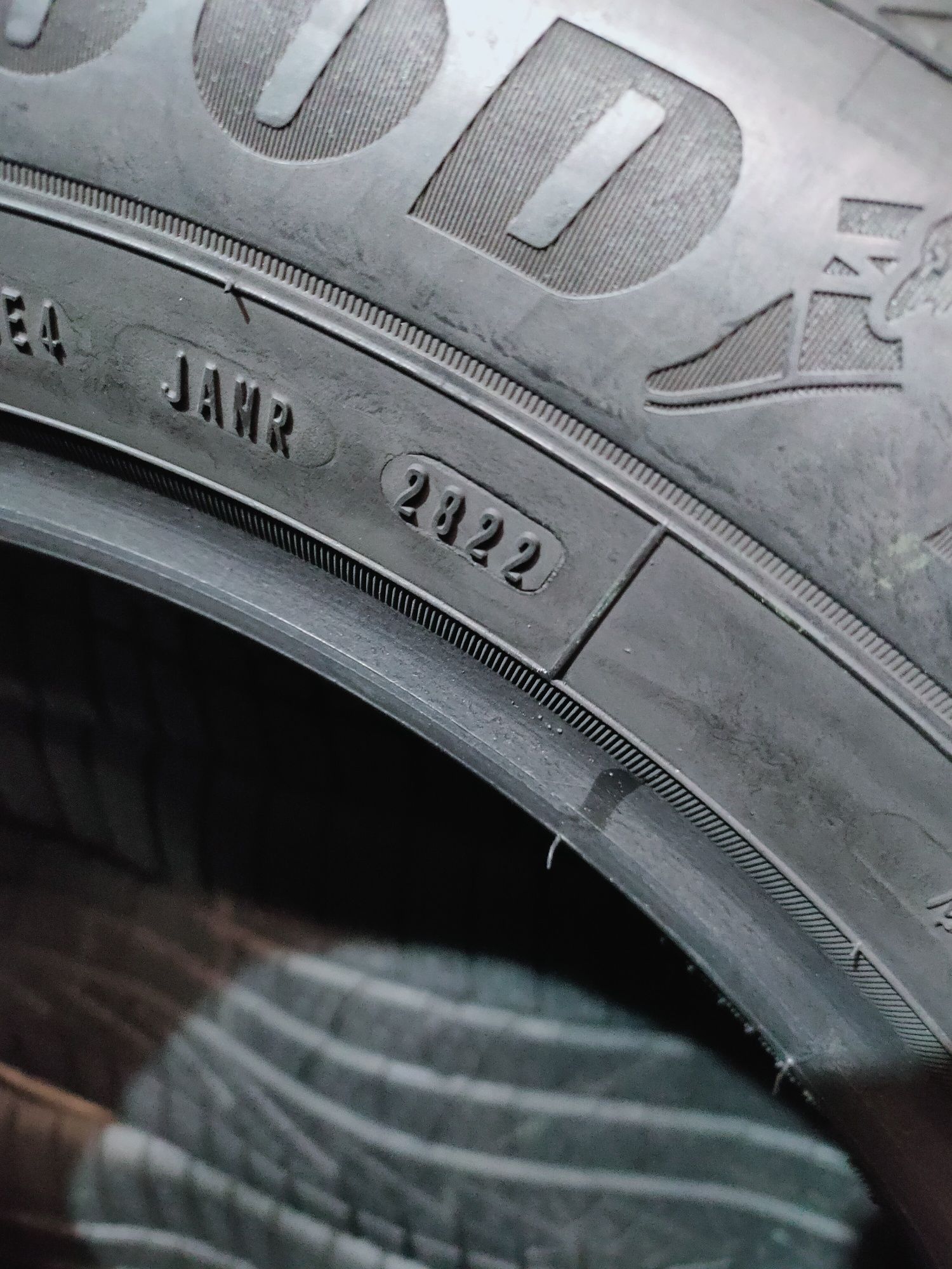 225/60R18 GoodYear UltraGrip Performance+ 2022r DEMO