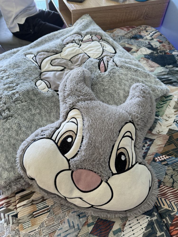 Vendo manta e almofada personalizada de qualidade.