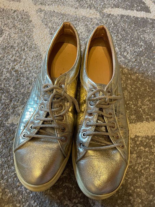 Лот женской обуви