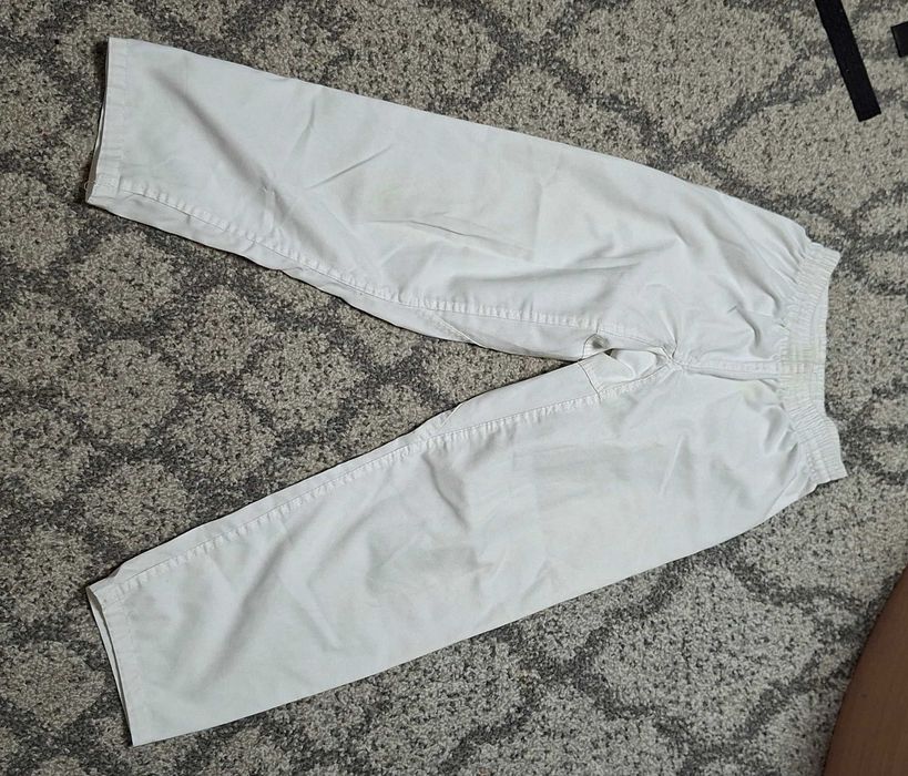 Kimono do karate dla dzieci rozmiar 150 Decathlon