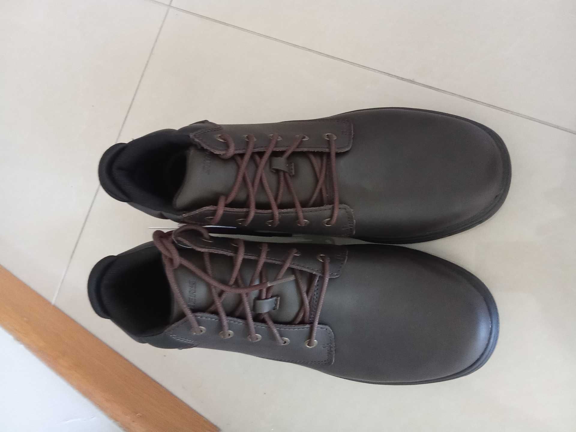 Bota Relaxed fit - Segment 2.0 Brogden