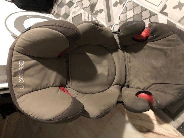 Cadeira Maxi cosi 9-36kg > 12 meses
