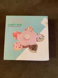 Шкатулка  Candy box .Новая . На 5 лепестков