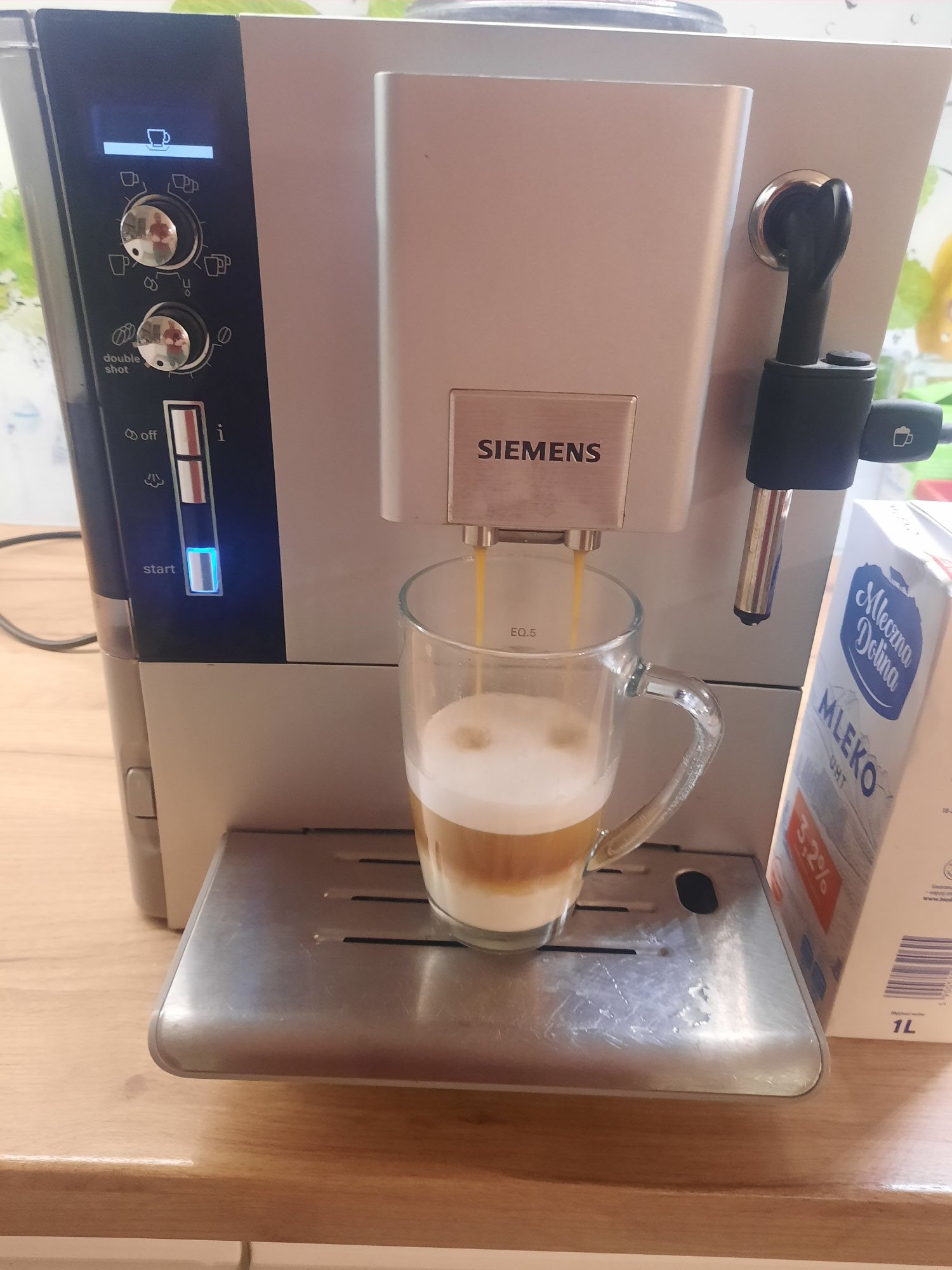 Ekspres do kawy Siemens eq5 macchiato