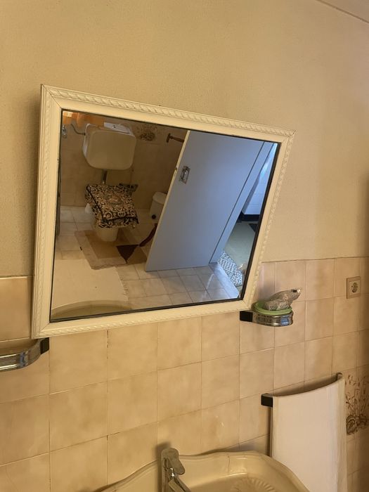Espelho Branco de Casa de Banho