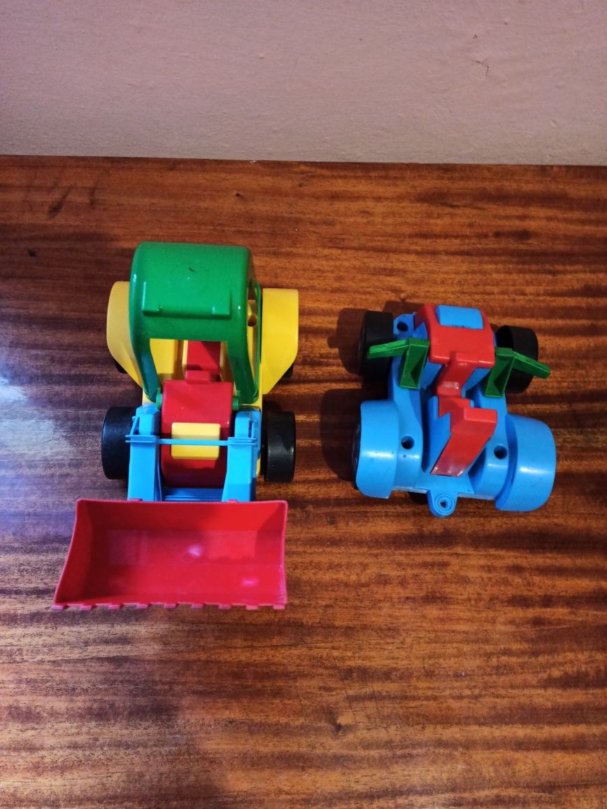 Іграшки дитячі. Машина і трактор.