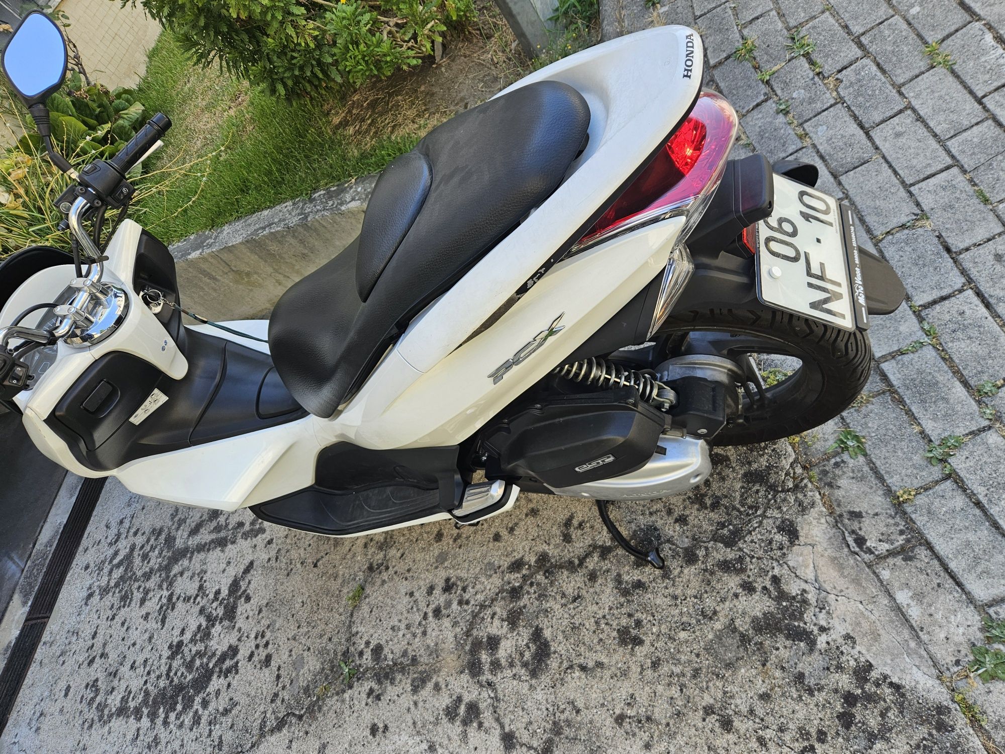 Moto pcx 125  25 mil km