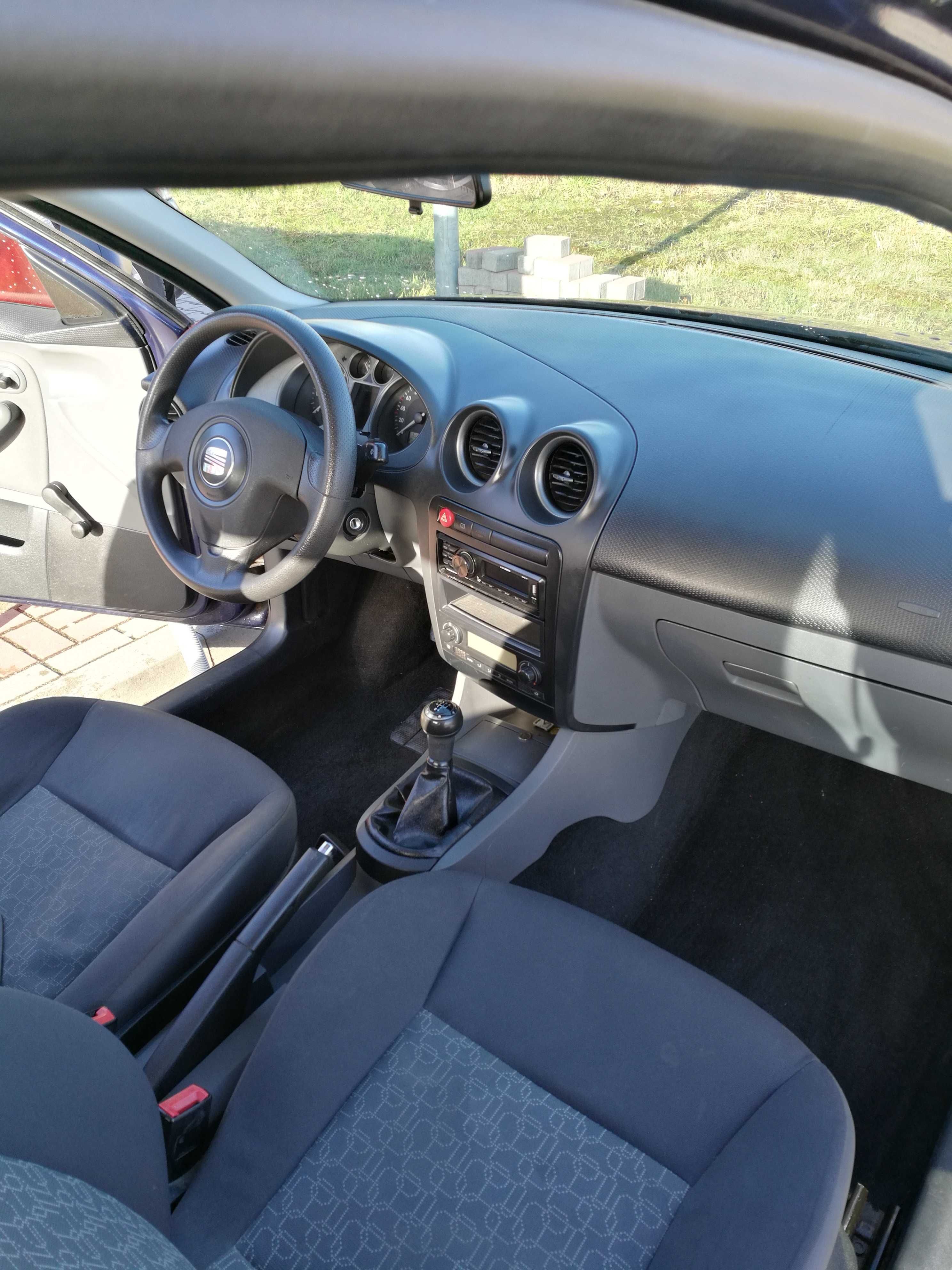 Seat Ibiza 1,4 2006r 86KM Niski przebieg