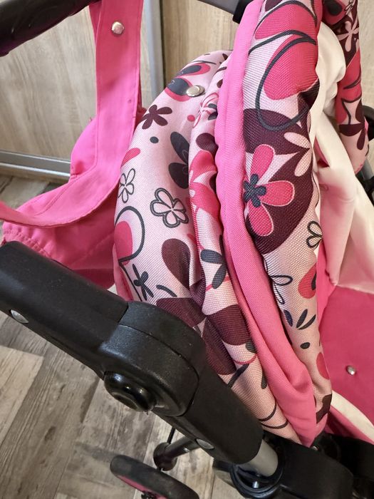 Дитяча коляска для ляльки