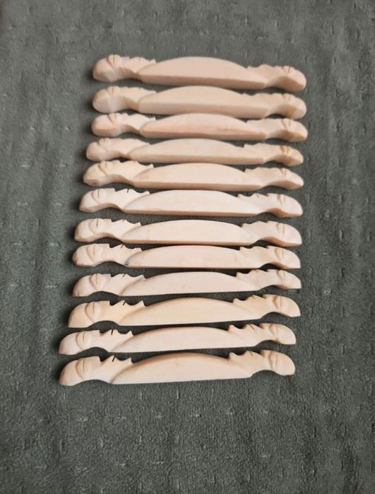 Conjunto de mesa bases ou suporte para talheres