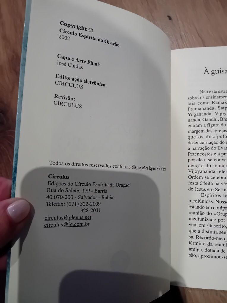 Vozes de um encontro • Yogashririshnam