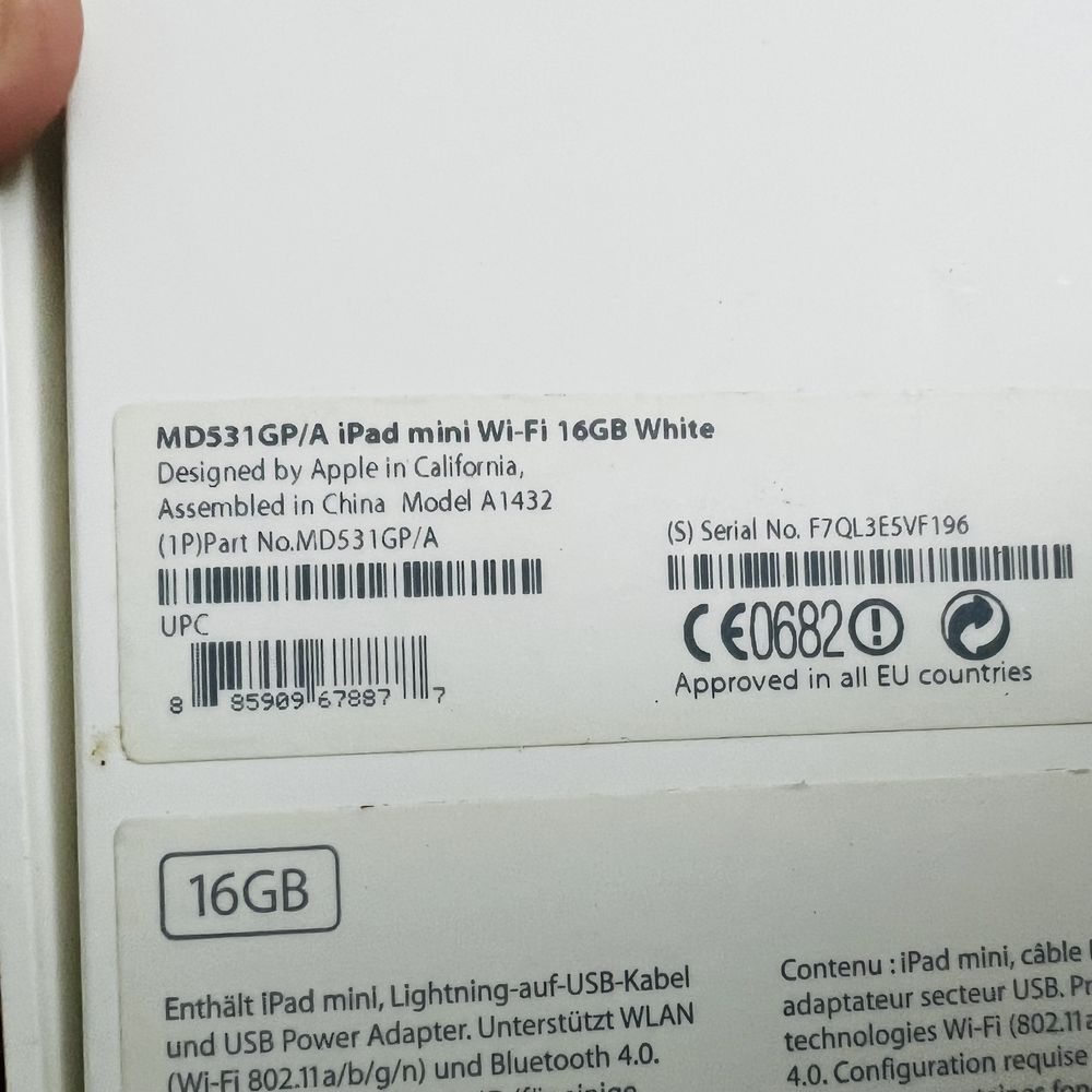 IPad mini 16Gb (model A1432) + Capa + Caixa
