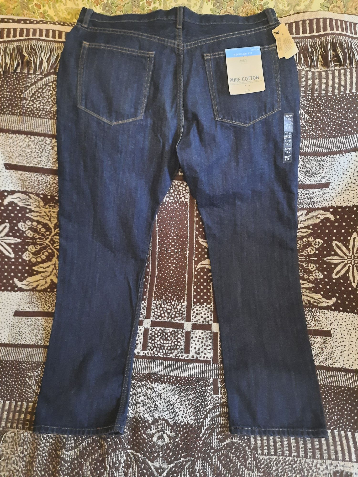 Мужские новые джинсы  M & S  50 - 52 p.