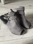 Buty na słupku 6,5 cm
