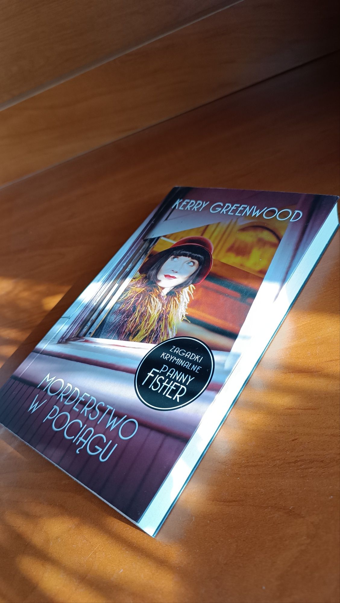 Książka "Morderstwo w pociągu" Kerry Greenwood