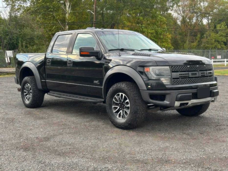 Ford F-150 SVT Raptor SuperCrew      2014