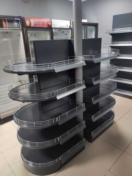 Торгове обладнання для магазину в наявності графітового кольору полиці