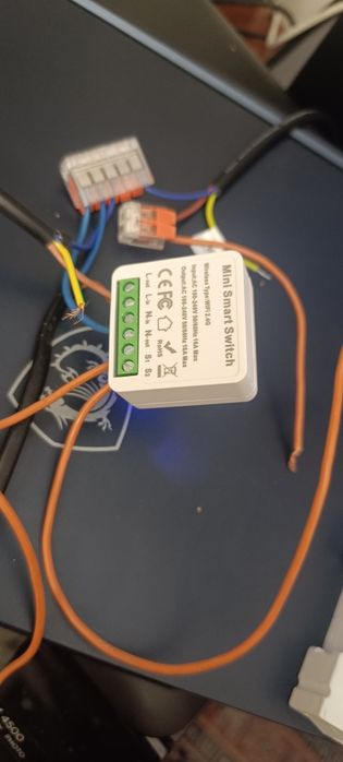 Wifi relé controlo de iluminação