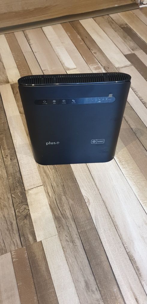 Router modem LTE ZTE mf286r