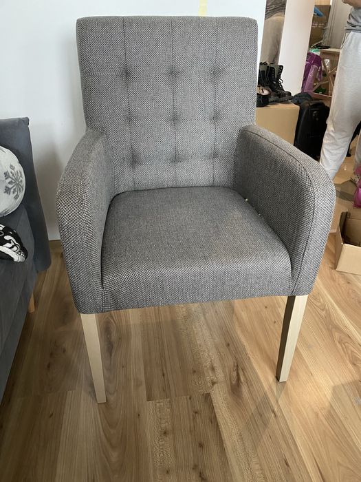 4x krzesło tapicerowane typu kominek