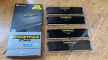 Pamięć RAM VENGEANCE LPX 4x8 GB 2400 MHz DDR4 CL14 [8 kości = 64GB]