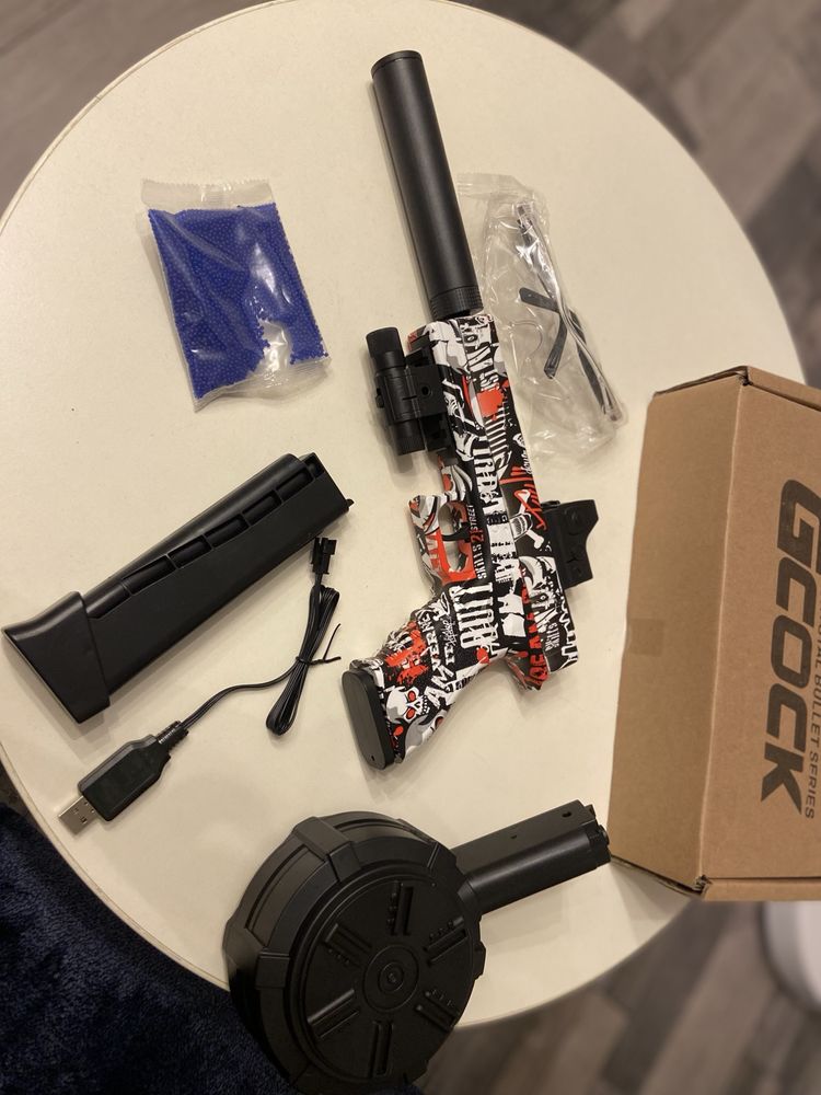 Іграшковий пістолет Gcock