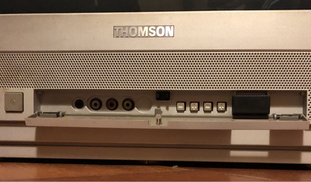 Televisão flatscreen THOMSON 21MX172