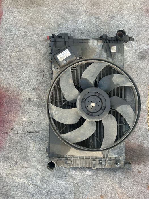 Вентилятор охолодження радіатора Mercedes-Benz W203
