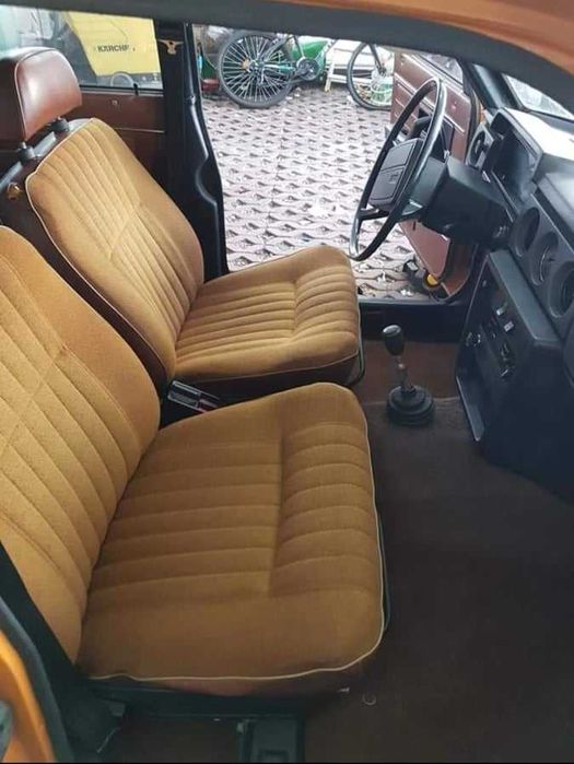 Pranie/czyszczenie tapicerki samochodowej  Warszawa