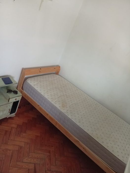 Cama de solteiro