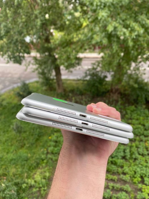 Планшет iPad Mini 16GB A1432