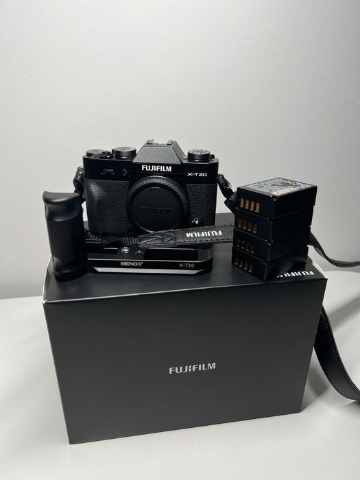Aparat Fujifilm X-T20 Grip Zestaw