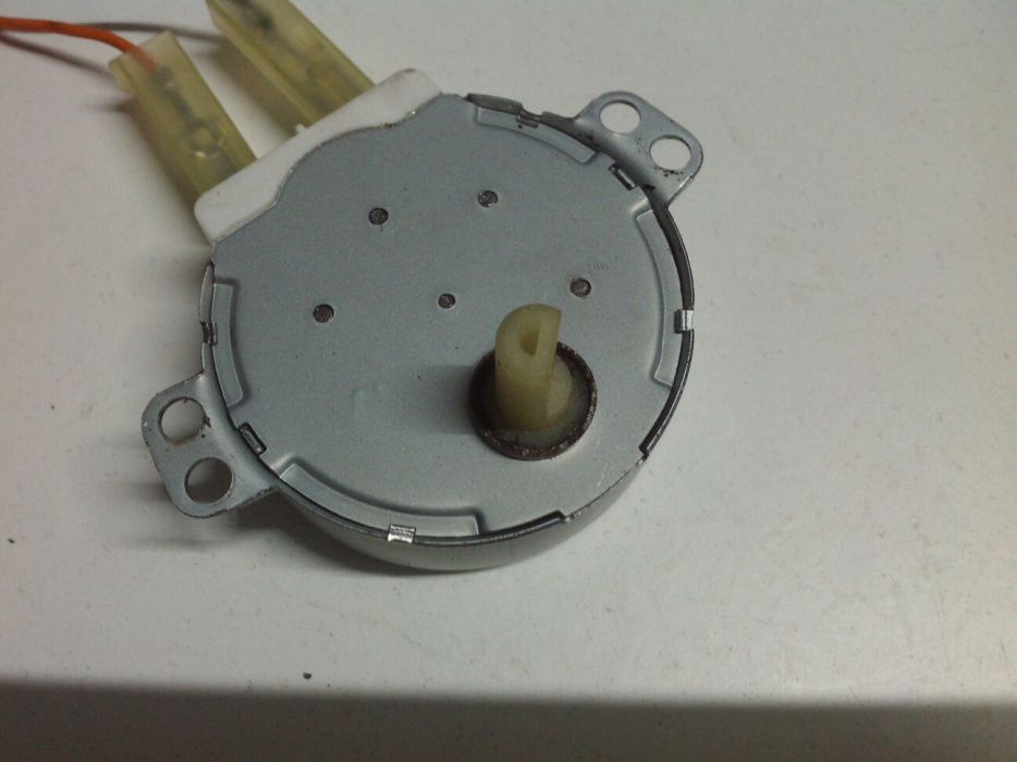 Microwave Oven Motors – Various Models64309931300483123