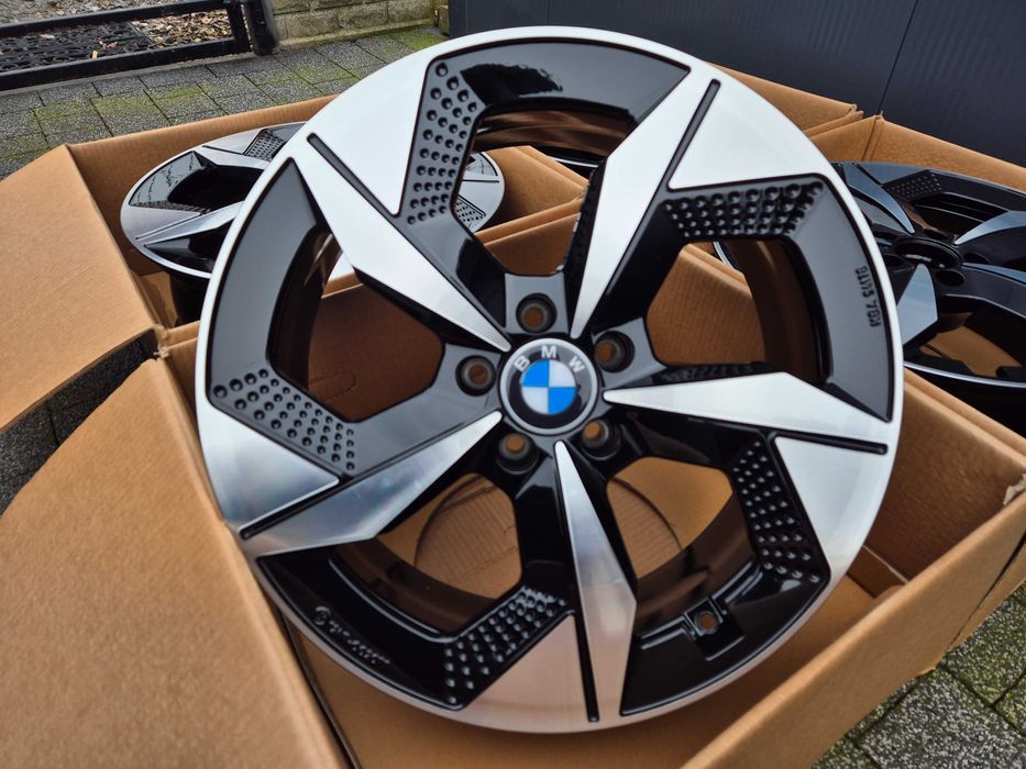 Felgi 19 do BMW serii 1 F40 , F70 5x112