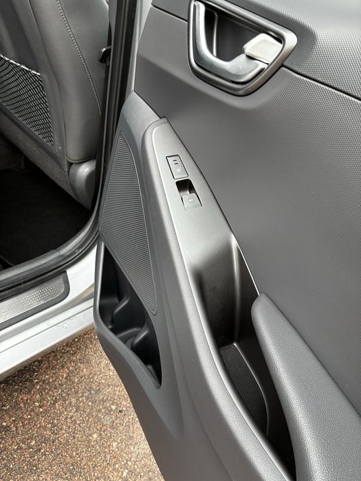 Hyundai ioniq 2019 fl 38квт