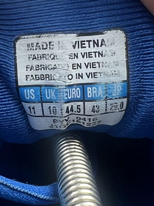 Кроссовки Mizuno Wave Paradox Розмір 44.5 Original Взуття