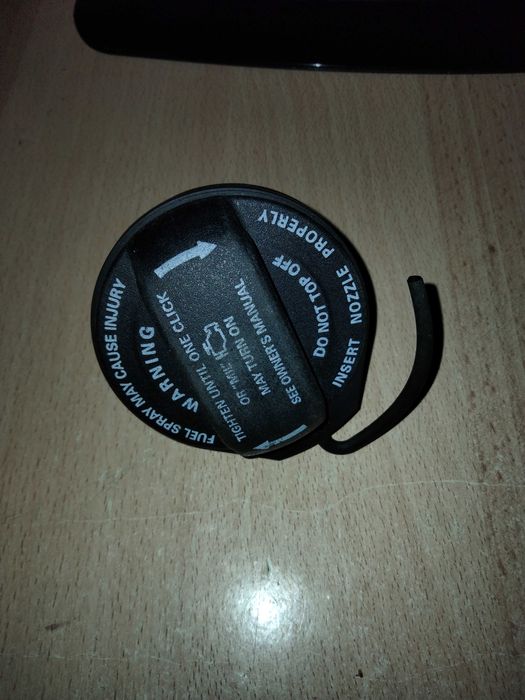 Продам крышку топливного бака VAG 5Q0 201 553