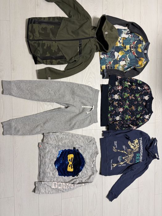 Набір одягу на хлопчика 122-128см - штани hm, кофта next, реглан