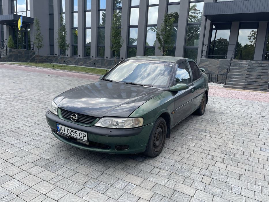 Продам Opel Vectra B 1.8газ/бензин 1997р техніка дуже хороша