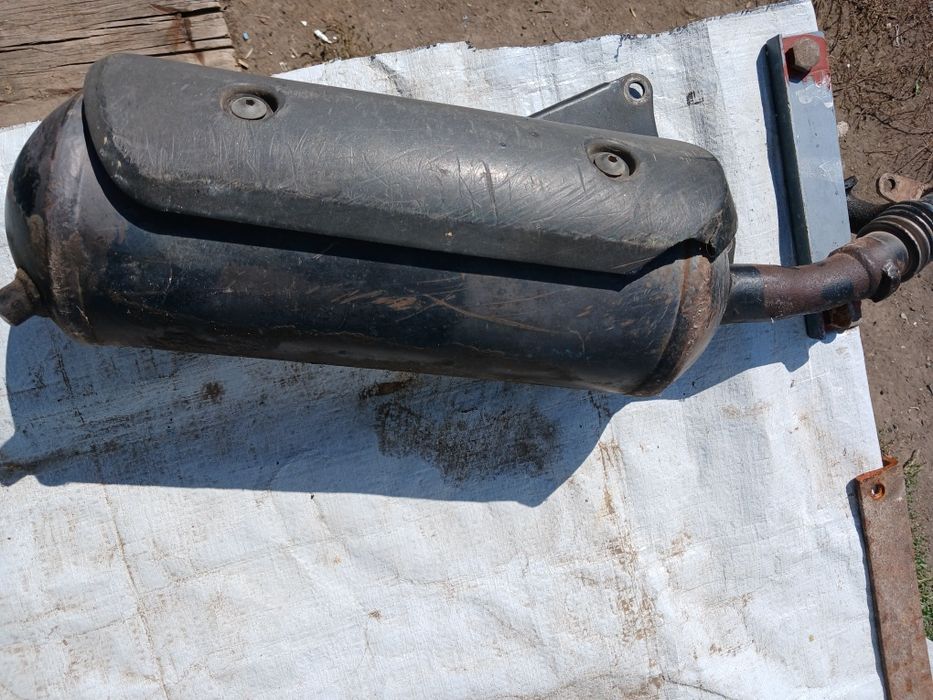 Продам вихлопну трубу