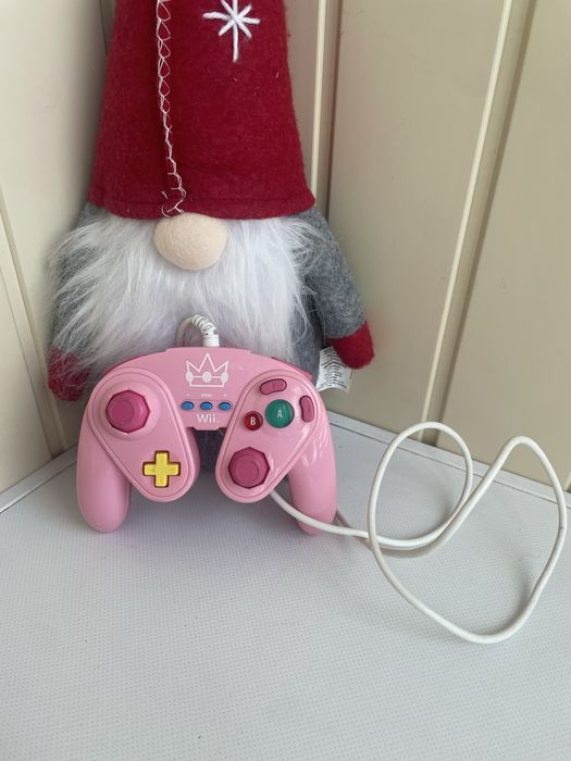 Джойтсик - контролер Wii